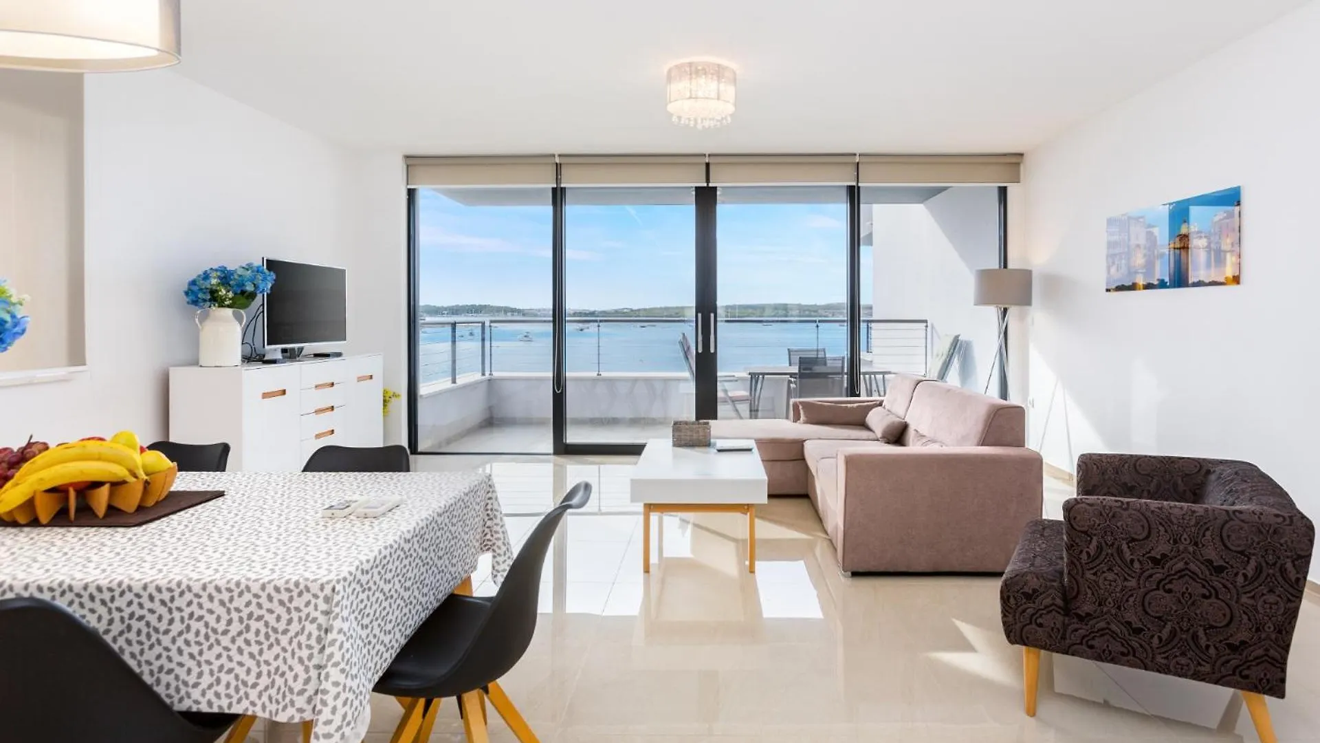 Vizula F - Aurelia Maris - Mpolo Apartment Medulin 0*,  Croatia